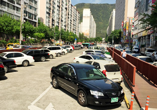 복개 주차장 풍경01